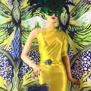 Meet your Posher, Toyin